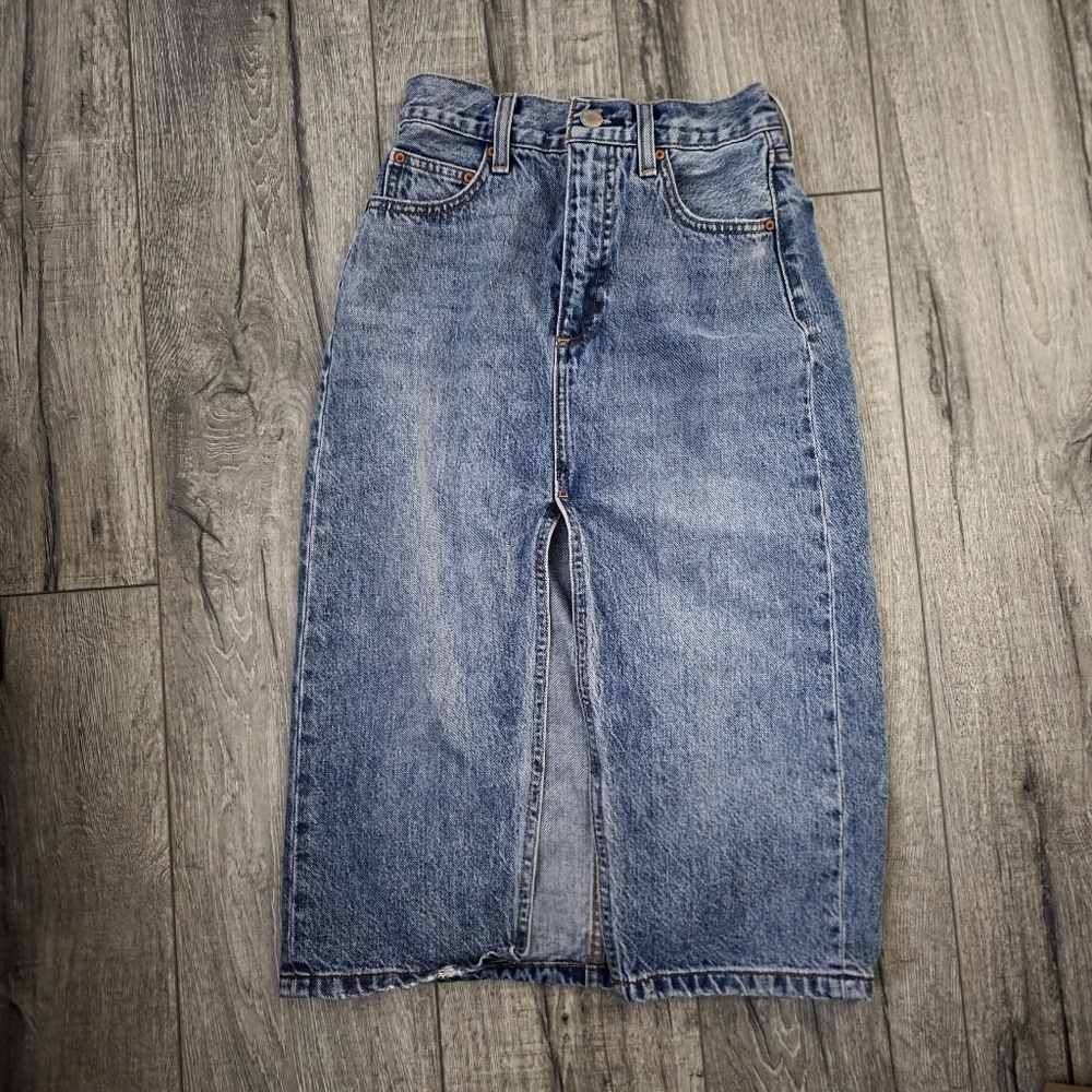 Denim Forum 90's Halle Skirt